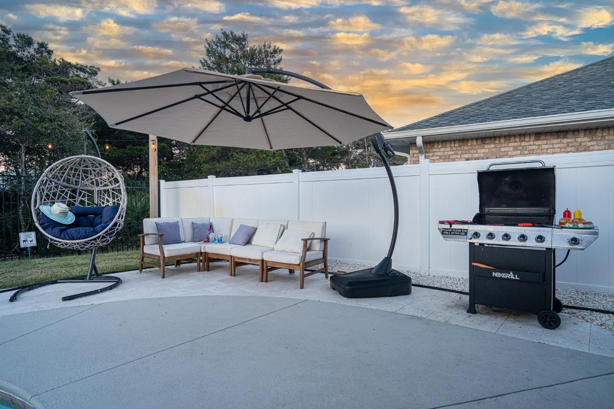 Heated Pool And Golf Cart, Walk To Beach! Best Deal! 德斯廷 外观 照片