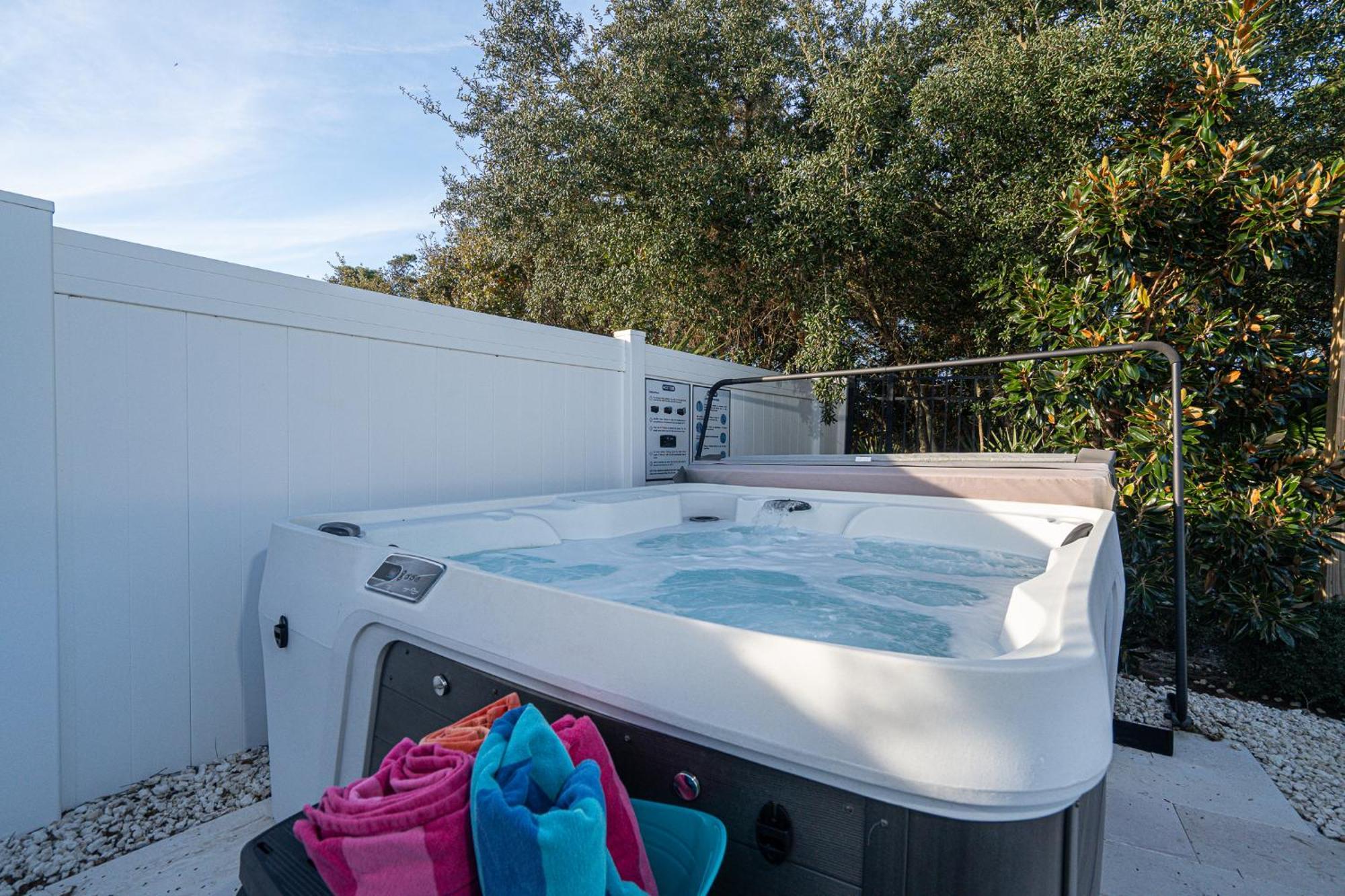 Heated Pool And Golf Cart, Walk To Beach! Best Deal! 德斯廷 外观 照片